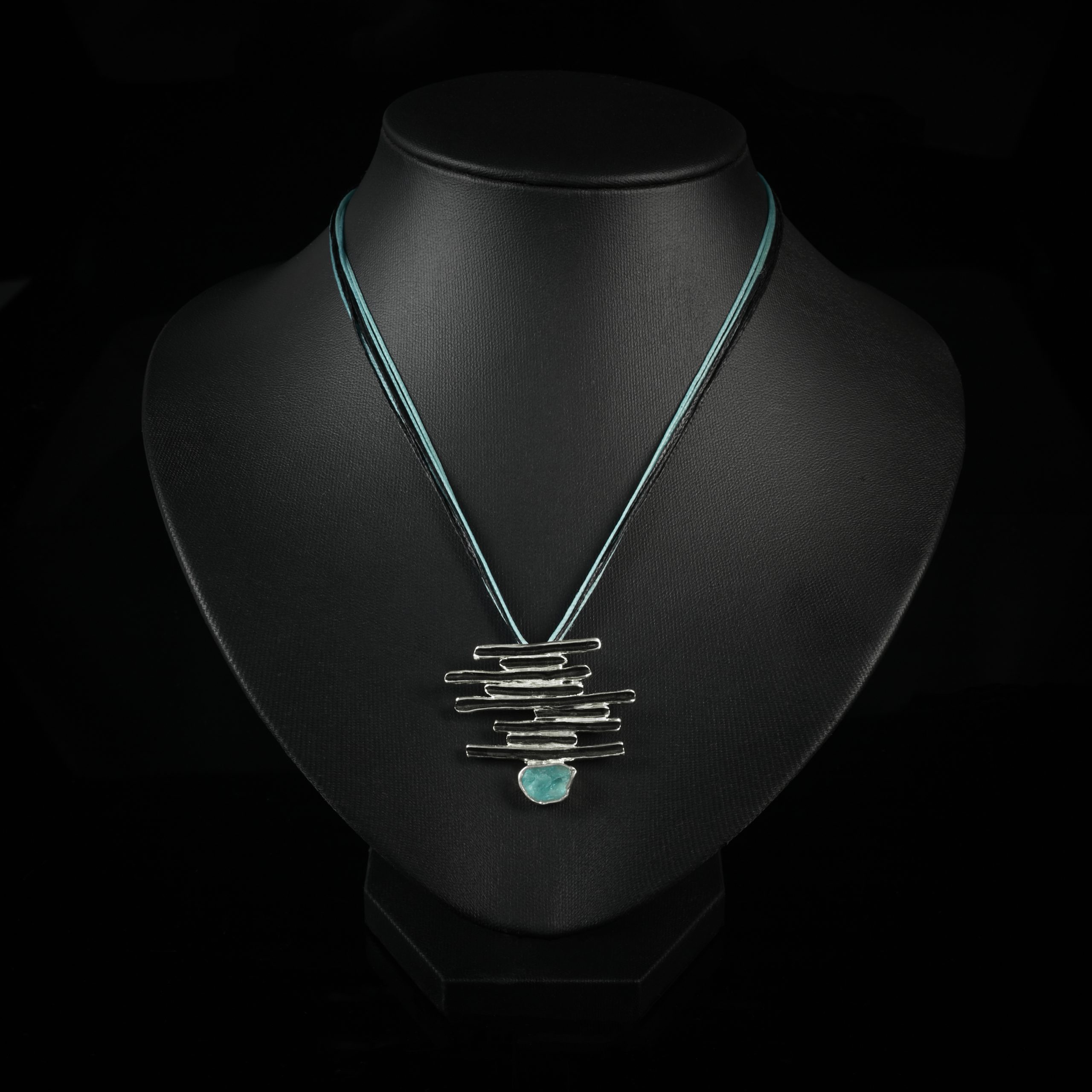 Dive Necklace