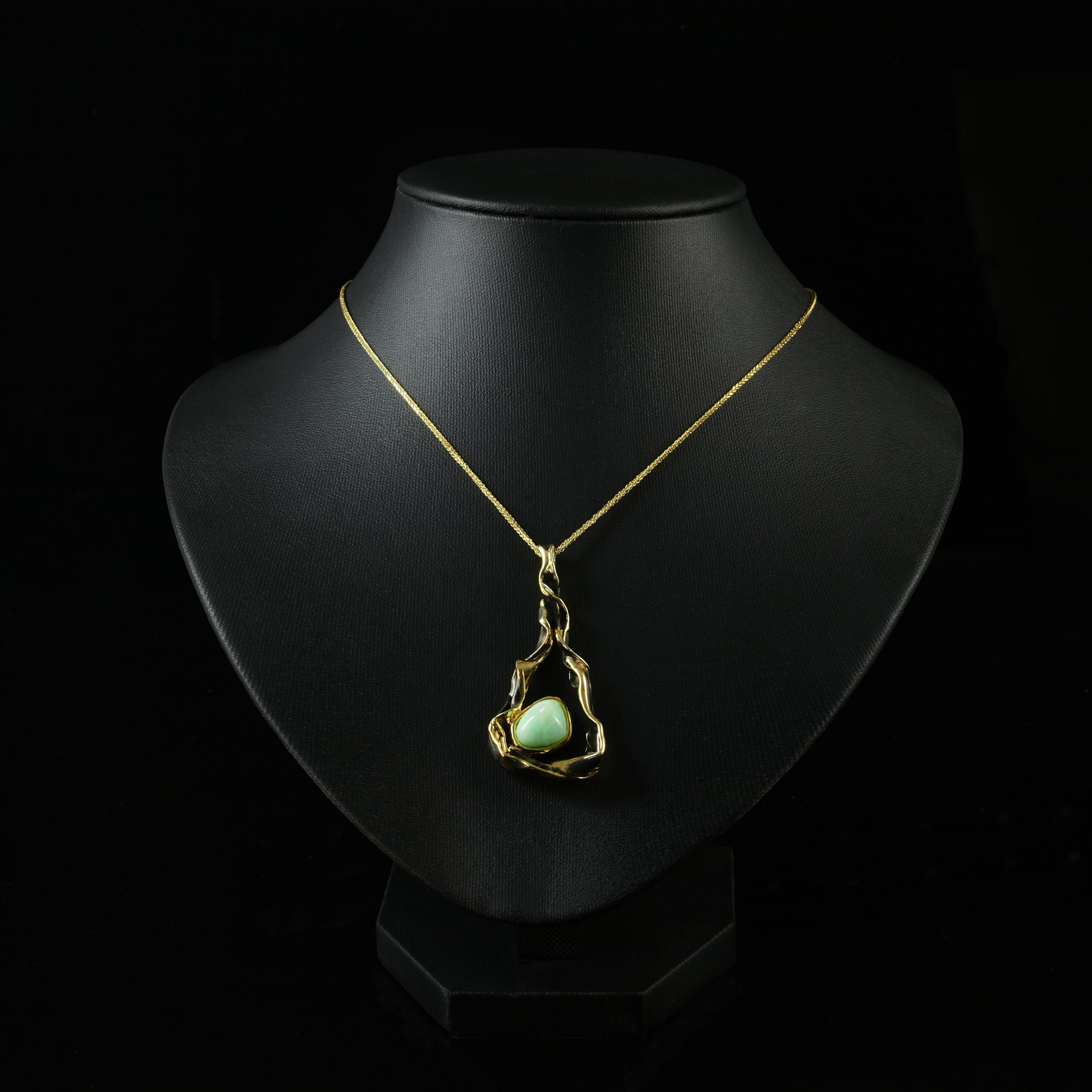 Razzle Dazzle Necklace