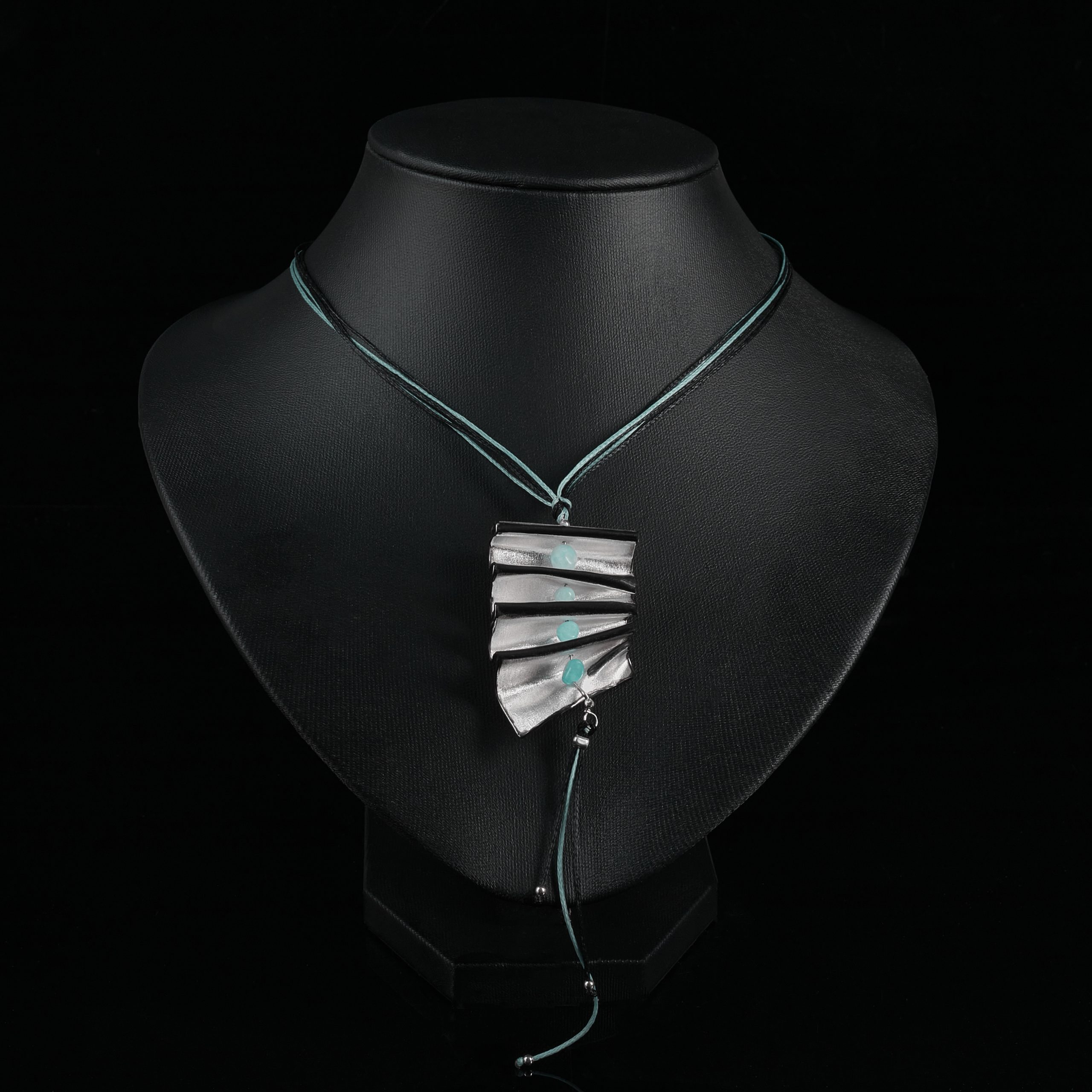 Waves Necklace